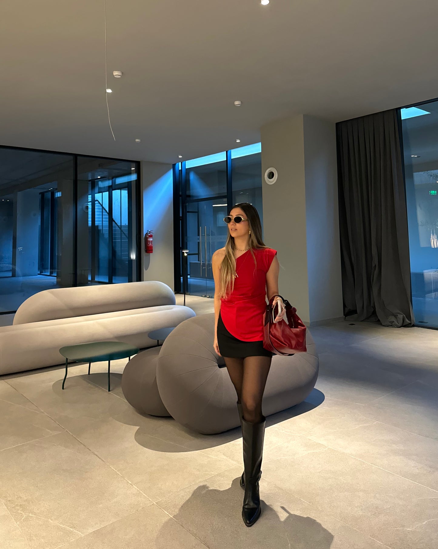 Viviana Red