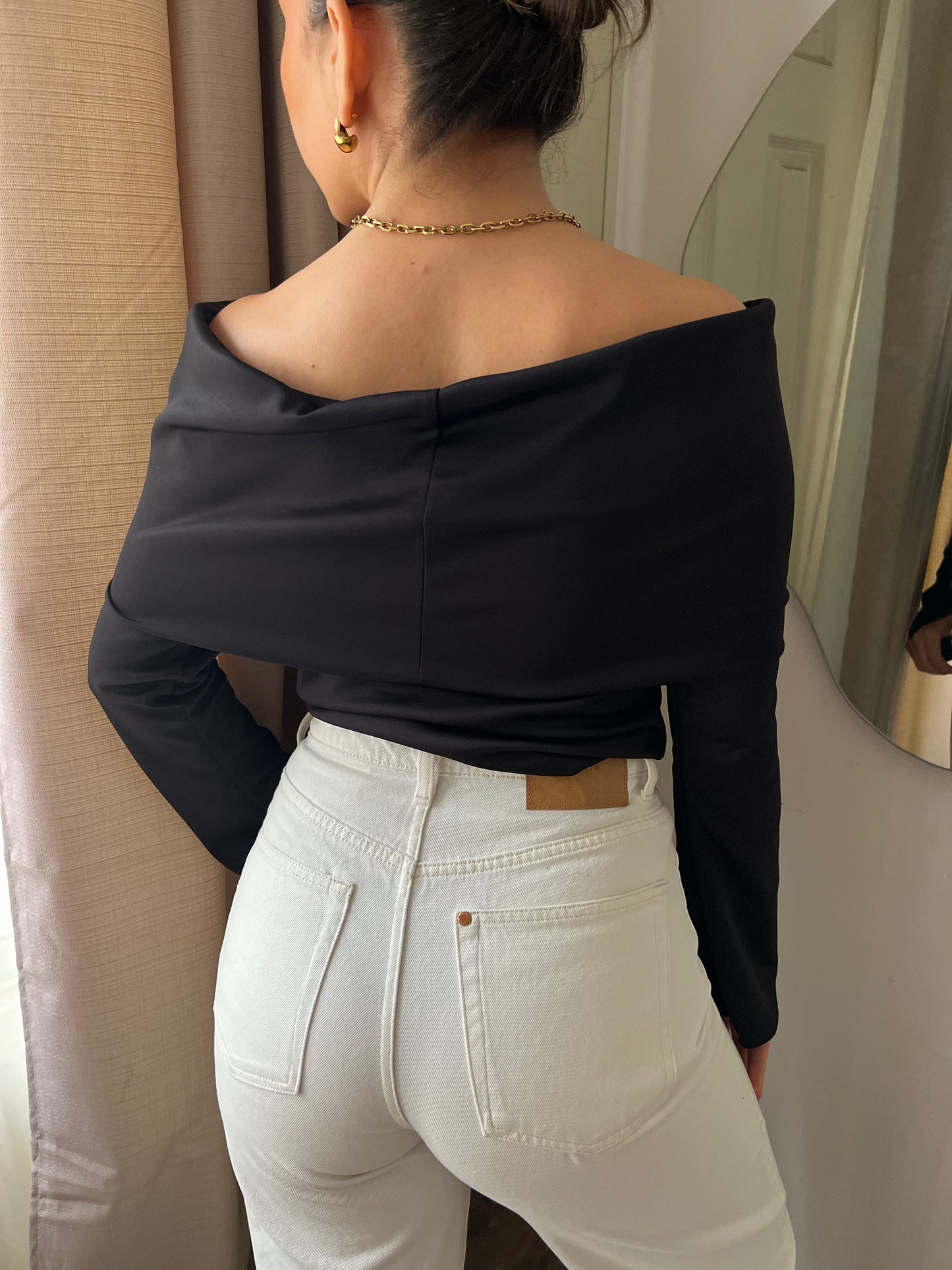 Black Off shoulder