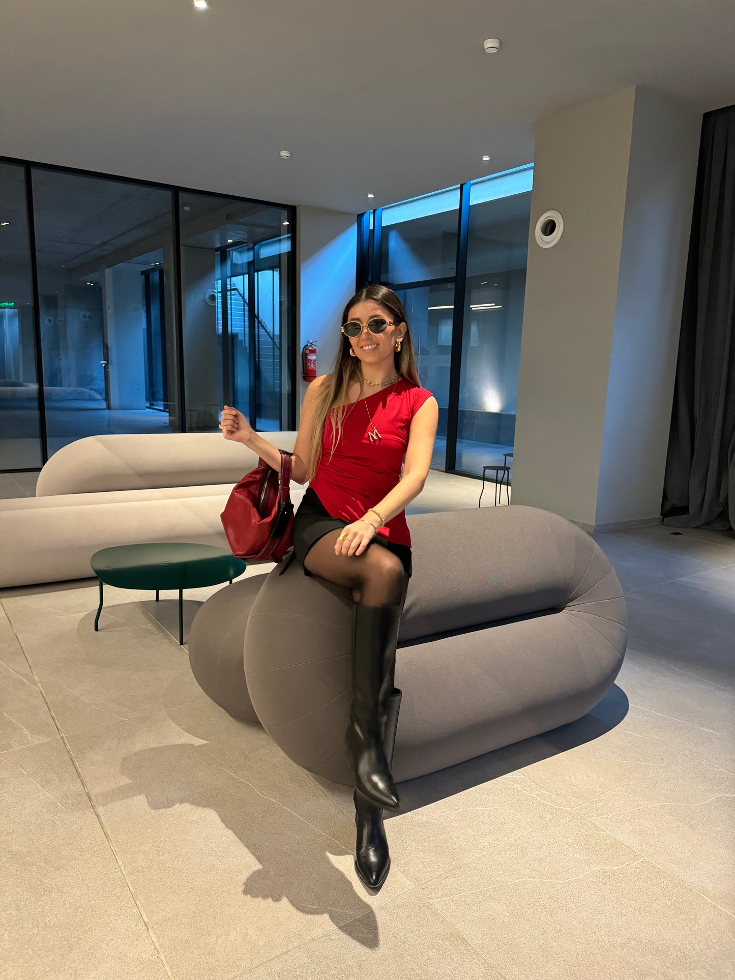 Viviana Red